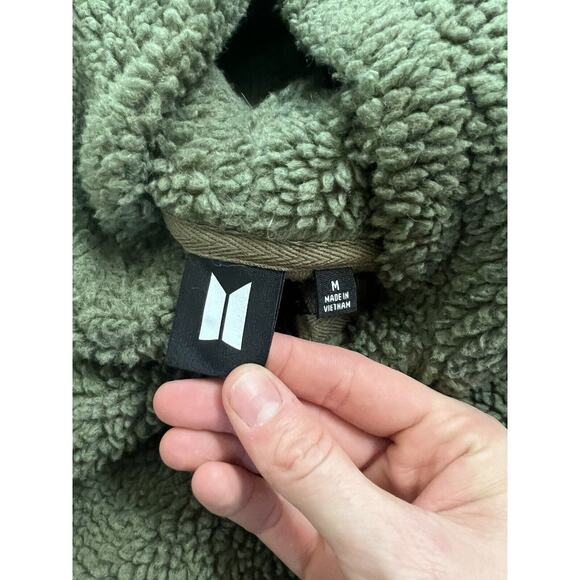 Bts Mic Drop Deep Pile Fleece Green Hoodie Size M - Picture 9 of 13